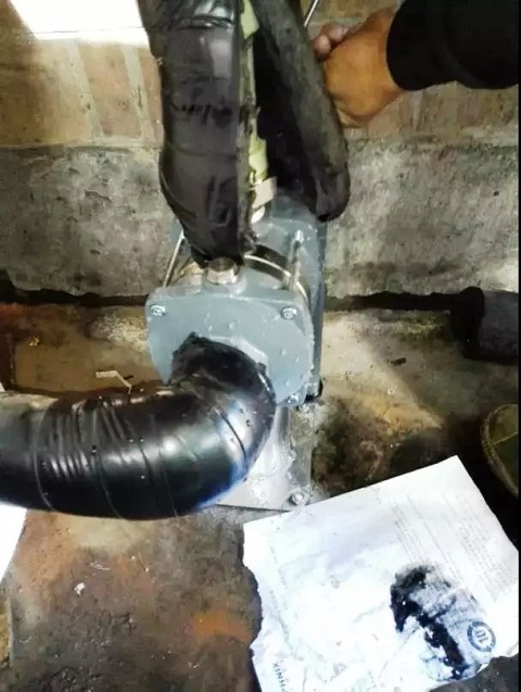 空氣源熱泵主機(jī)長(zhǎng)期不用水泵卡軸圖 空氣源熱泵主機(jī)長(zhǎng)期不用水泵卡軸圖